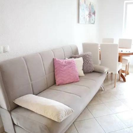 Apartment Keko Primošten